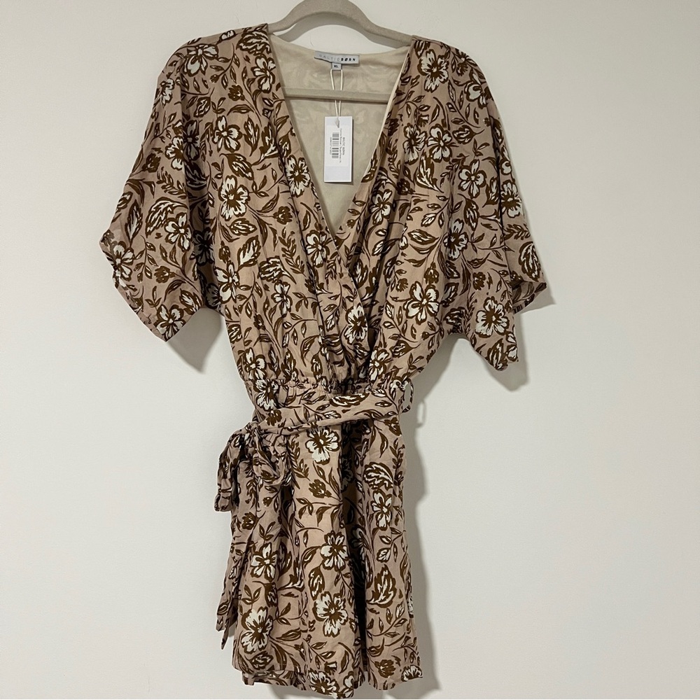 Baltic Born New SZ XL Brown Tan White Floral One Piece Shorts Romper V-Neck.
